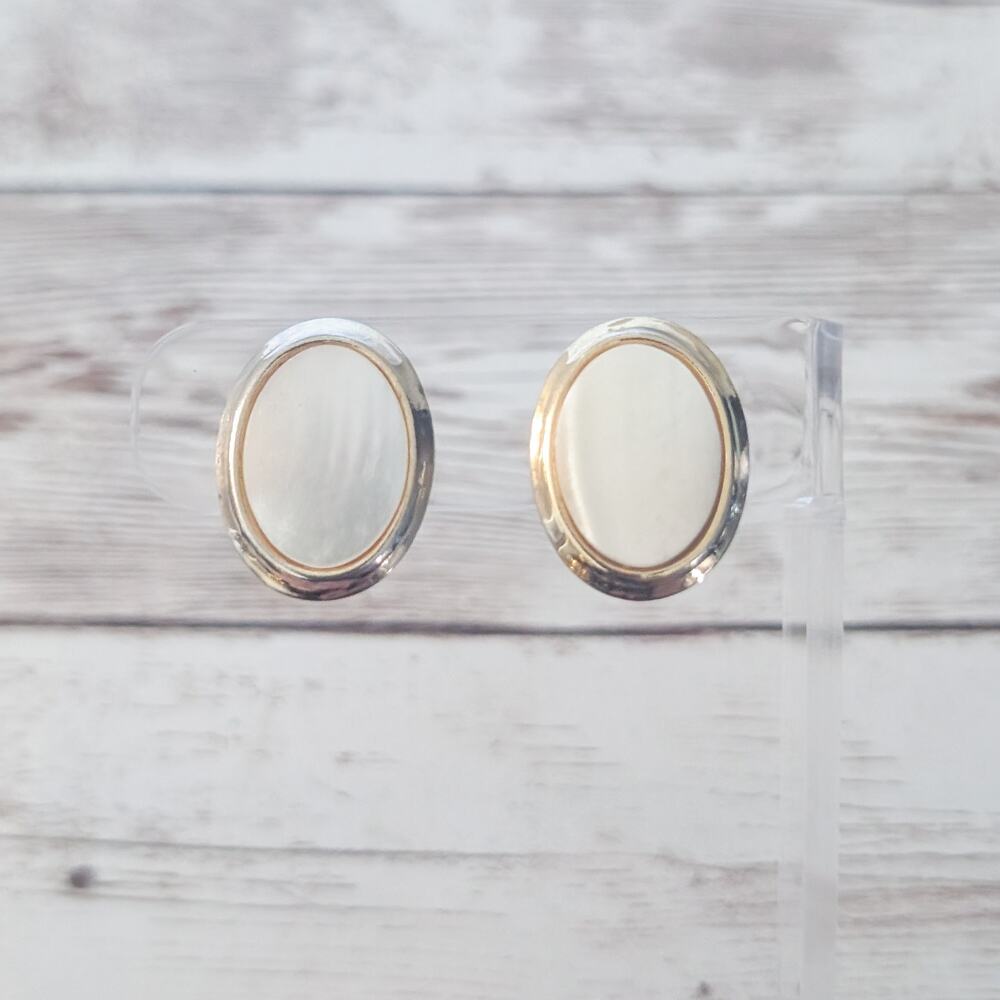 Vintage Clip On Earrings Mother of Pearl? Oval 7/8"